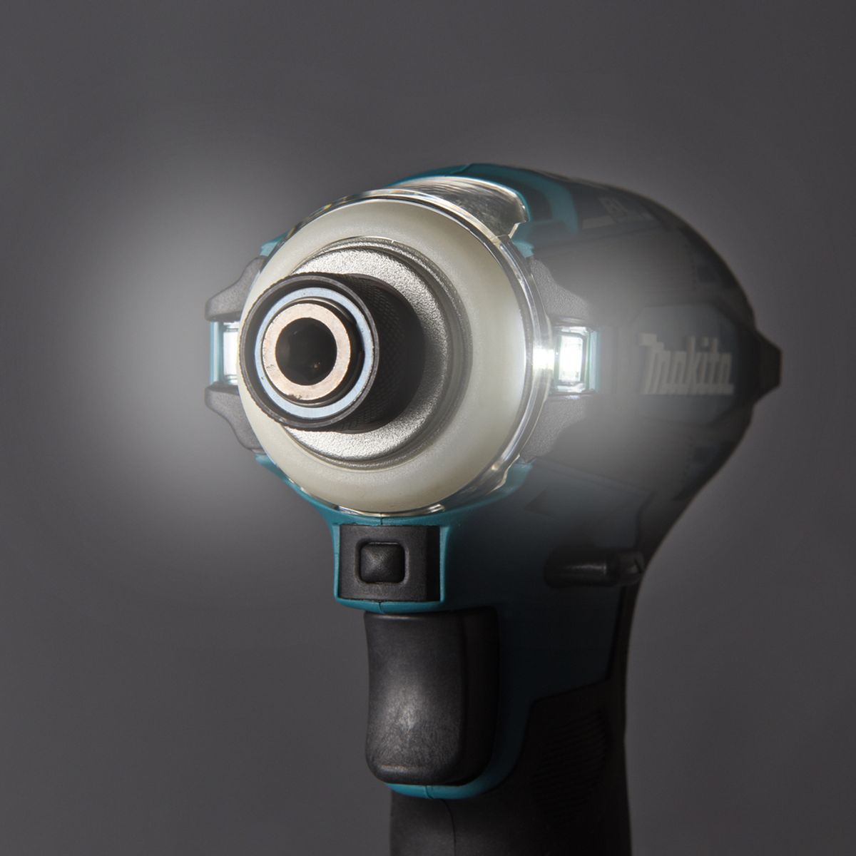 Makita Slagskrutrekker 18V LXT ® 1/4