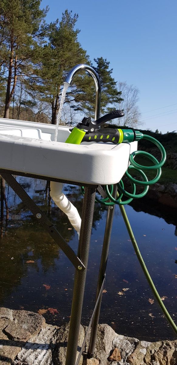 Utekjøkken - Sløyebord - Slaktebord - komplett med vask og armatur - Sammenleggbar