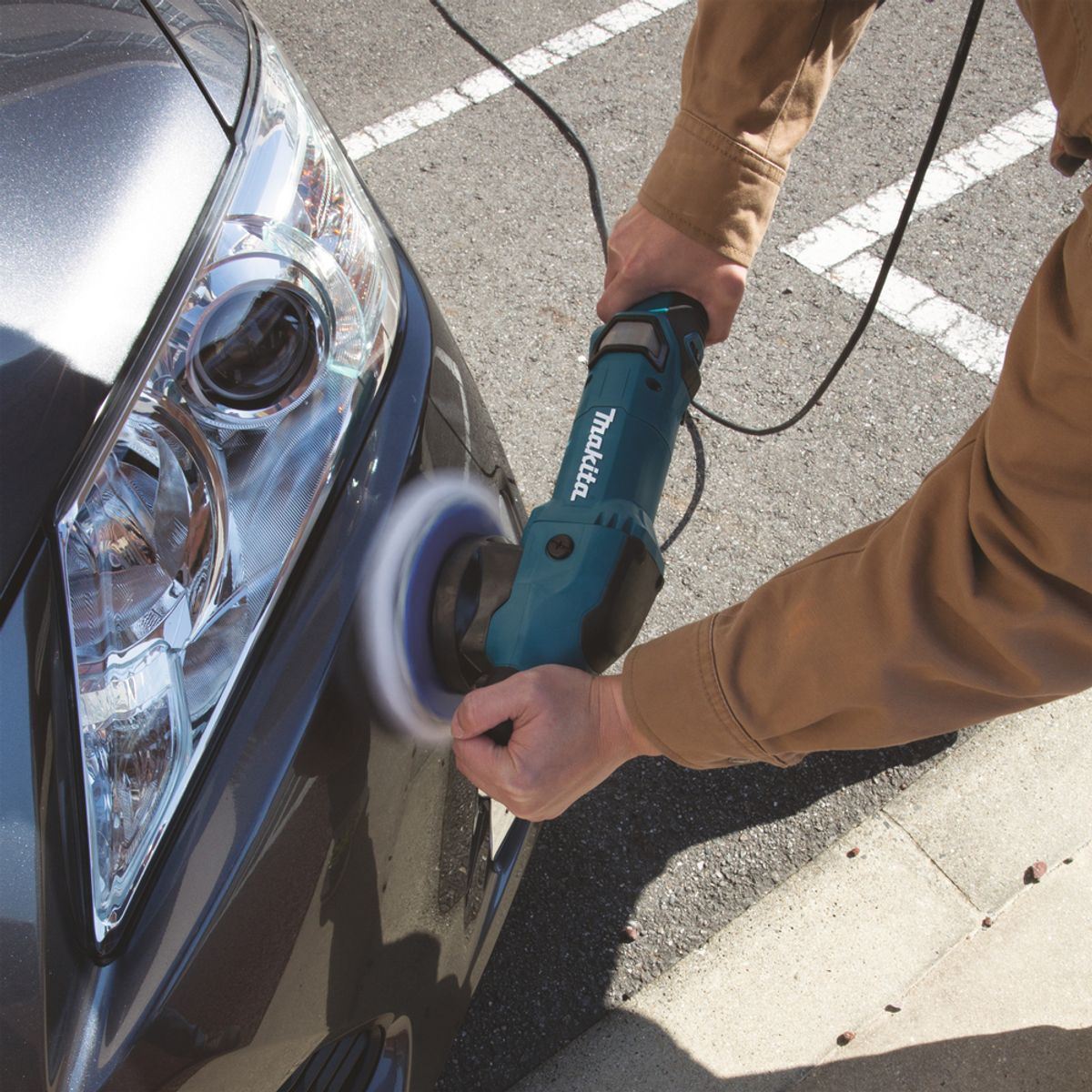 Makita Polermaskin 900W 150mm PO6000C