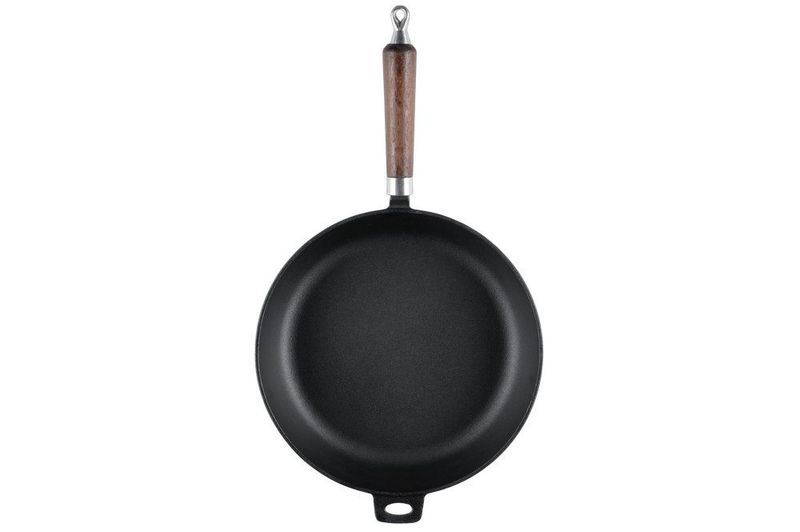 Stekepanne i Støpejern 28 cm med Trehåndtak – Klassisk Støpejernspanne fra Maku Kitchen Life
